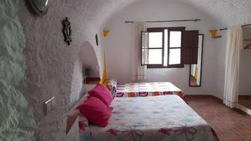 1 quarto, ferros/tábuas de passar roupa, Wi-Fi de cortesia