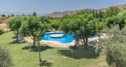 Country House 'Los Jazmines' with Shared Pool, Wi-Fi and Air Conditioning