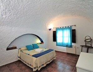 3 slaapkamers, gratis wifi, beddengoed