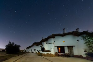 Exterior - Country House 'Los Cerezos' with Shared Pool, Wi-Fi and Air Conditioning (Benalúa)