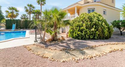 Holiday Home 'Limonita' with Private Pool, Wi-Fi and Air Conditioning