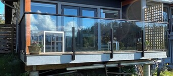 Endless views at Inlet Retreat! Relax in a centrally located beautiful studio!