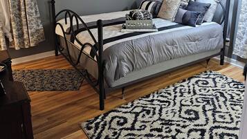 4 Schlafzimmer, Bügeleisen/Bügelbrett, WLAN, Bettwäsche