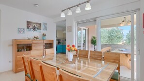 Dining - Villa Veronika I by Villas Guide (Vinkuran)