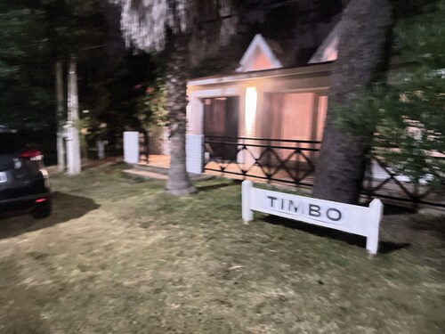 Spacious 4-bedroom house with WiFi, AC in amazing Punta del Este