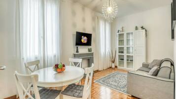 Casa, 1 camera da letto, balcone | Sala da pranzo