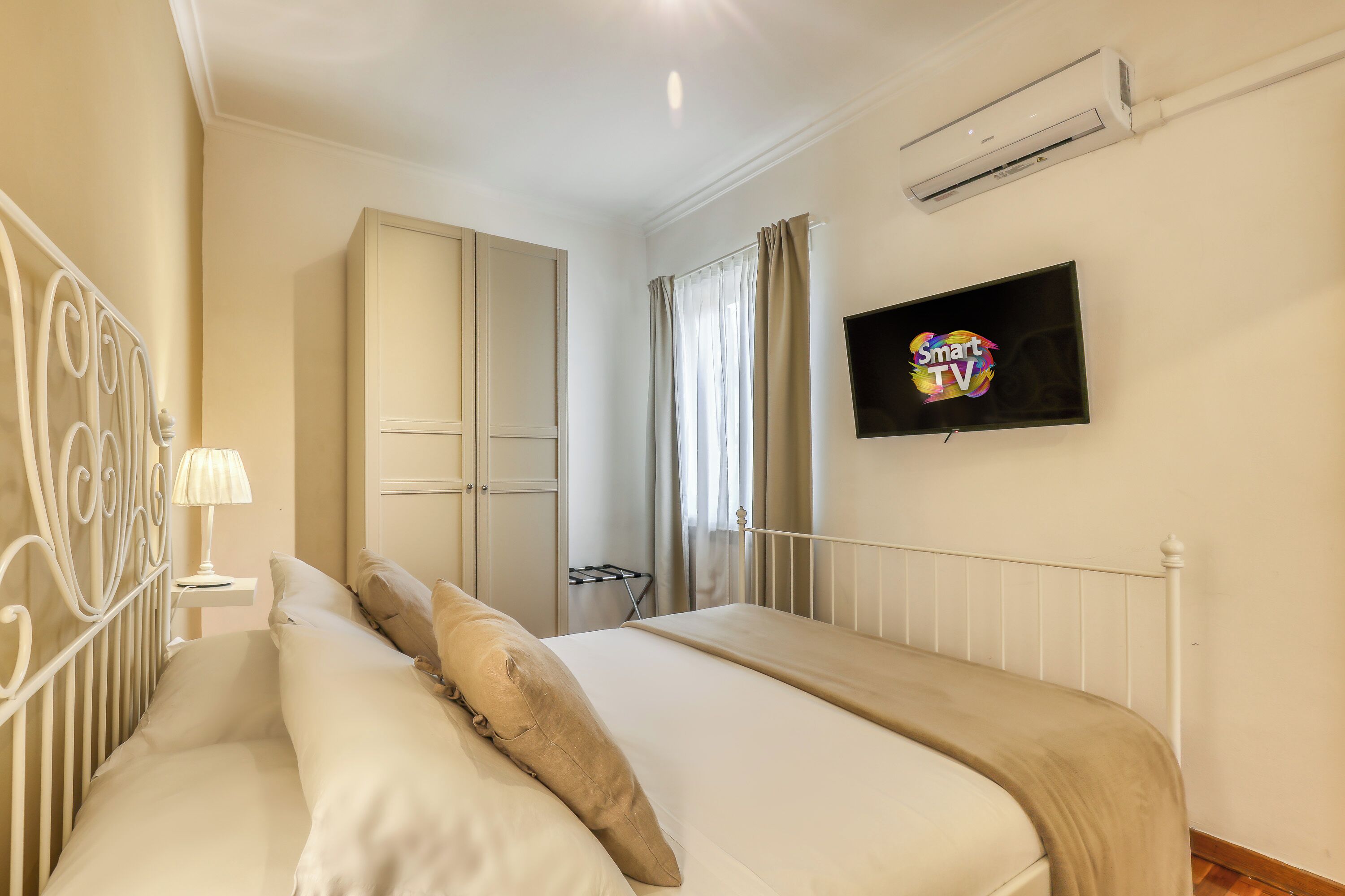 2 bedrooms