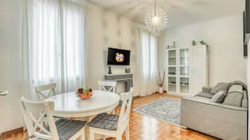 Casa, 1 camera da letto, balcone | Soggiorno