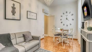 Casa, 1 camera da letto, balcone | Soggiorno