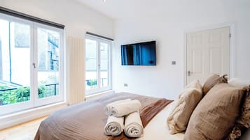 2 chambres, fer et planche Ă  repasser, lit parapluie, Wi-Fi gratuit