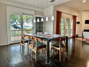 Dining room - CRC Ranch Retreat (Bandera)