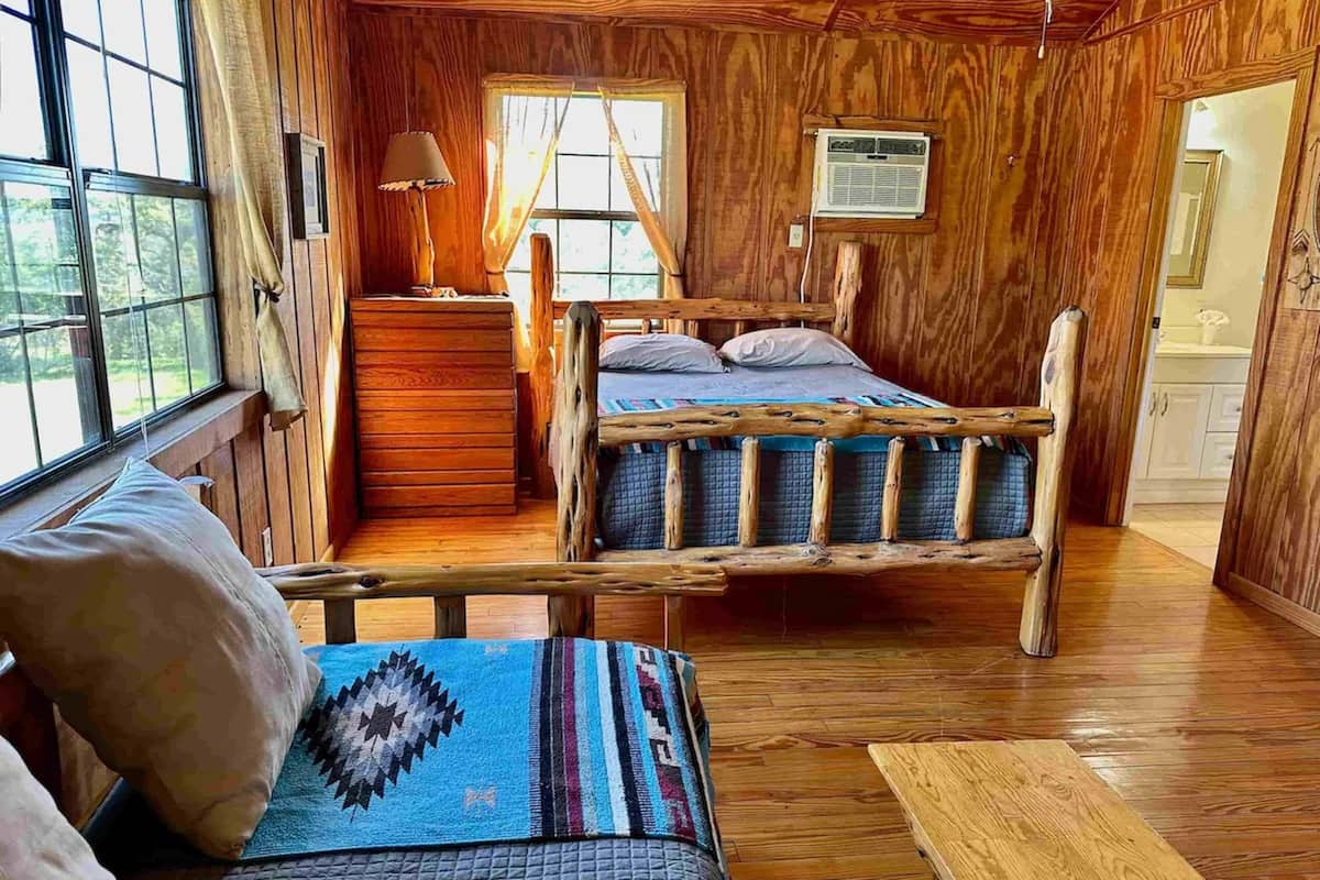Cabin | 2 bedrooms, free WiFi
