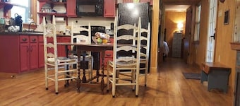 Firefly Lane Cabin 3