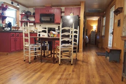 Firefly Lane Cabin 3