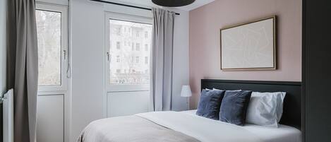 1 camera, ferro/asse da stiro, Wi-Fi, lenzuola