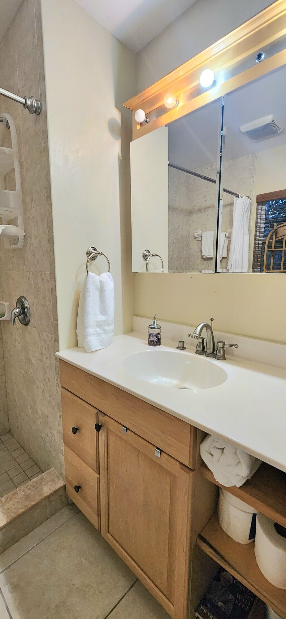 Photo 11 of Charming 4-bedroom plus den villa with pool and spa near the beach and downtown.