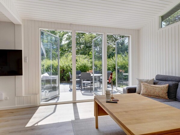 House | Interior - Stylish Retreat in Lonstrup - By Traum Ferienwohnungen (Hjørring)