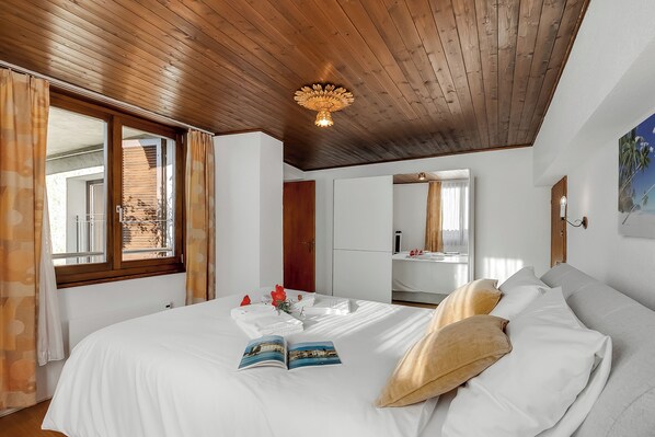 2 bedrooms, free WiFi, bed sheets - Bel Panorama 1, Ronco sopra Ascona, Switzerland (Ronco sopra Ascona)