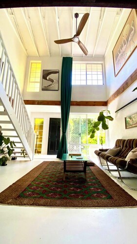 Cabana 88 - designer loft by the beach with infrared sauna