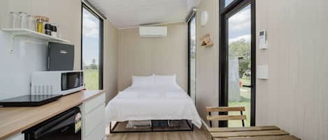 1 habitación y ropa de cama