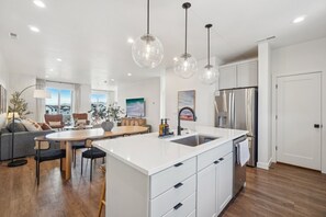 Interior - The Foxtrot at Mesa Arch Lane (Mountain Green)
