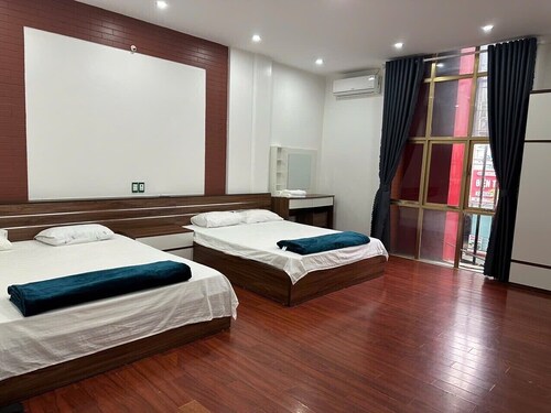 Nhớ Homestay offers unique tours and luxurious, comfortable rooms with WiFi, AC