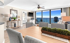 Dining - One Seagrove Place 0707 (Santa Rosa Beach)