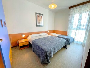 Comfort Apartment, 3 Bedrooms | 5 bedrooms - Apartment In Porto Santa Margherita - Caorle (Caorle)