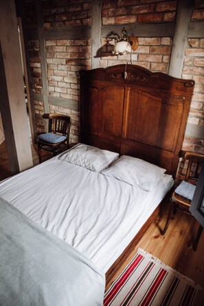 Căn hộ tiện nghi đơn giản, 3 phòng ngủ | 6 phòng ngủ, trang bị nội thất với thiết kế riêng biệt 