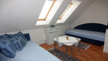 Comfort-Apartment, 2 Schlafzimmer | Wohnzimmer