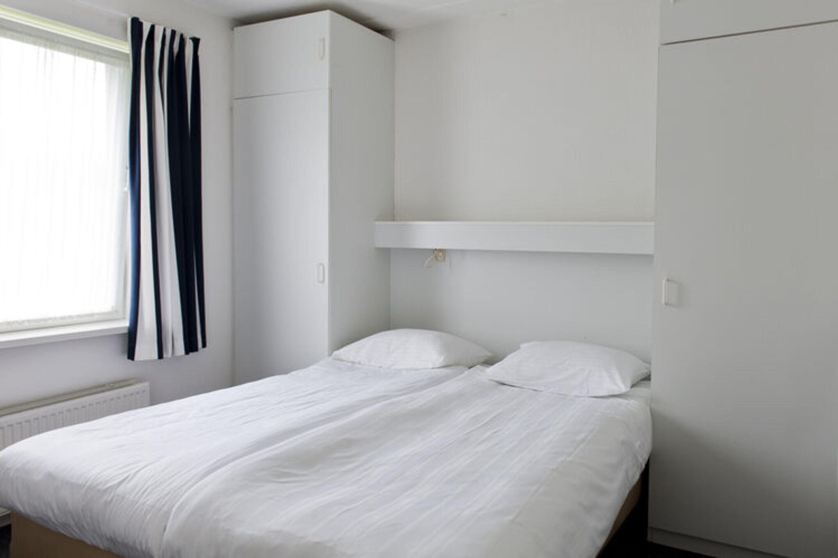 17 habitaciones, muebles diferentes y ropa de cama 