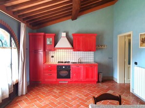 Appartement Classique, 3 chambres | Cuisine privée