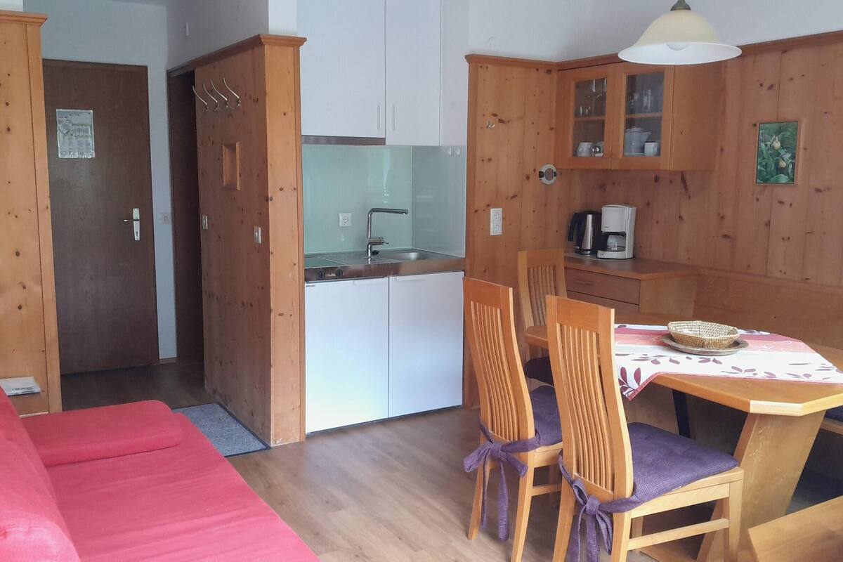 Deluxe Apartment, 2 Bedrooms | Private kitchen | Fridge, coffee/tea maker