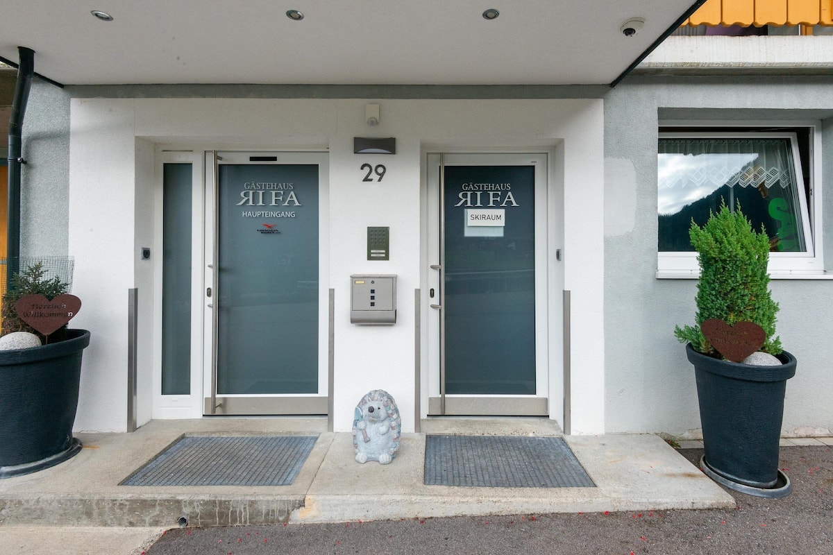 Deluxe Apartment, 2 Bedrooms | Reception