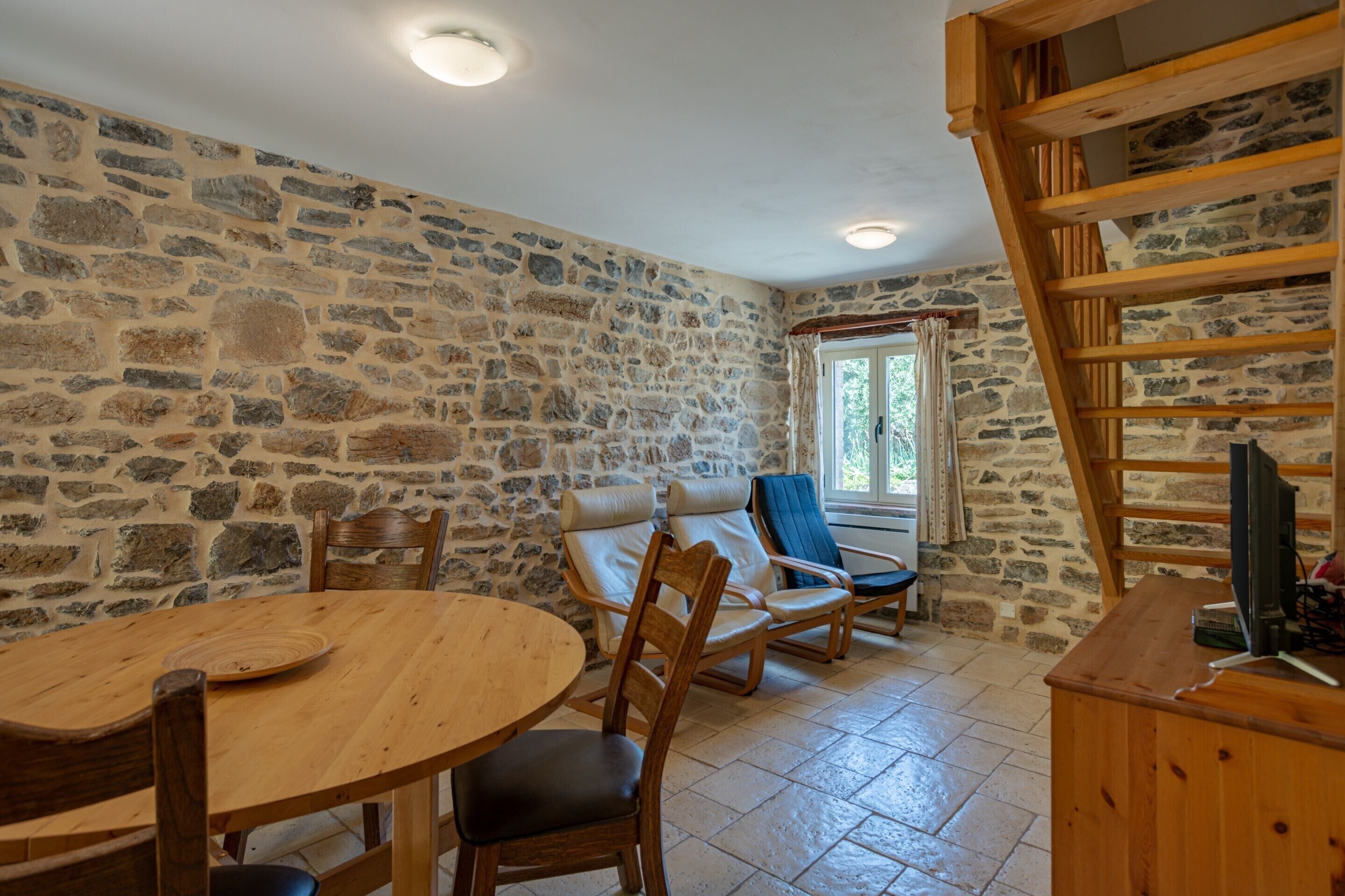 Nhà phong cách cổ điển, 3 phòng ngủ | Khu ăn uống