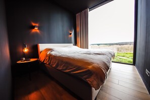 Comfort House, 3 Bedrooms | 6 bedrooms, individually furnished, iron/ironing board, bed sheets - Maison Heurelijk Modern Finished Near Somme-leuze (Somme-Leuze)