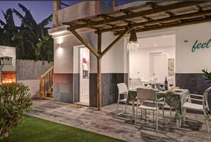 클래식 아파트, 침실 2개 | 발코니