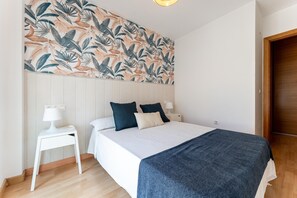 4 bedrooms, individually furnished - Faro's Malaga Citylights - Amazing Roof Terrace (Málaga)