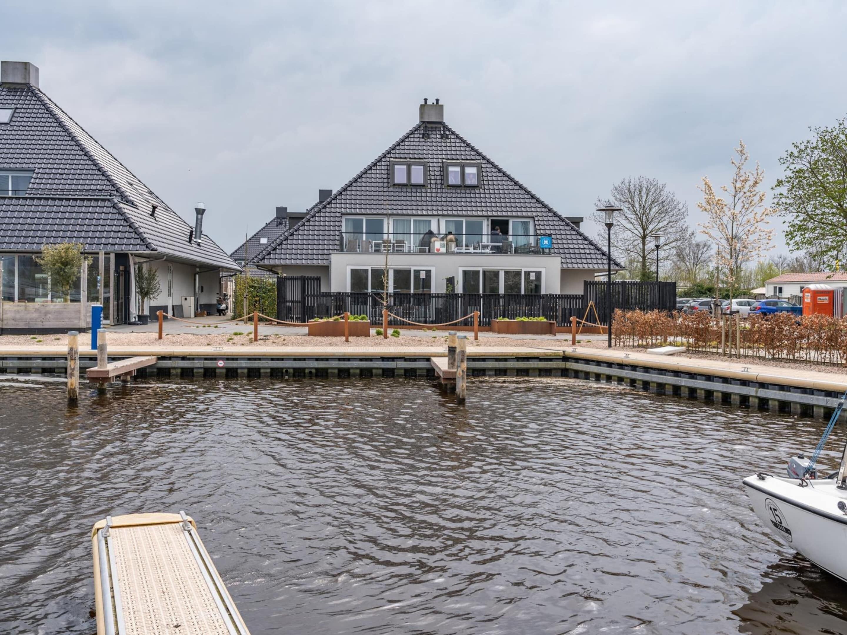 Rumah Klasik, 4 kamar tidur | Eksterior