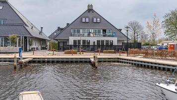 Rumah Klasik, 4 kamar tidur | Eksterior