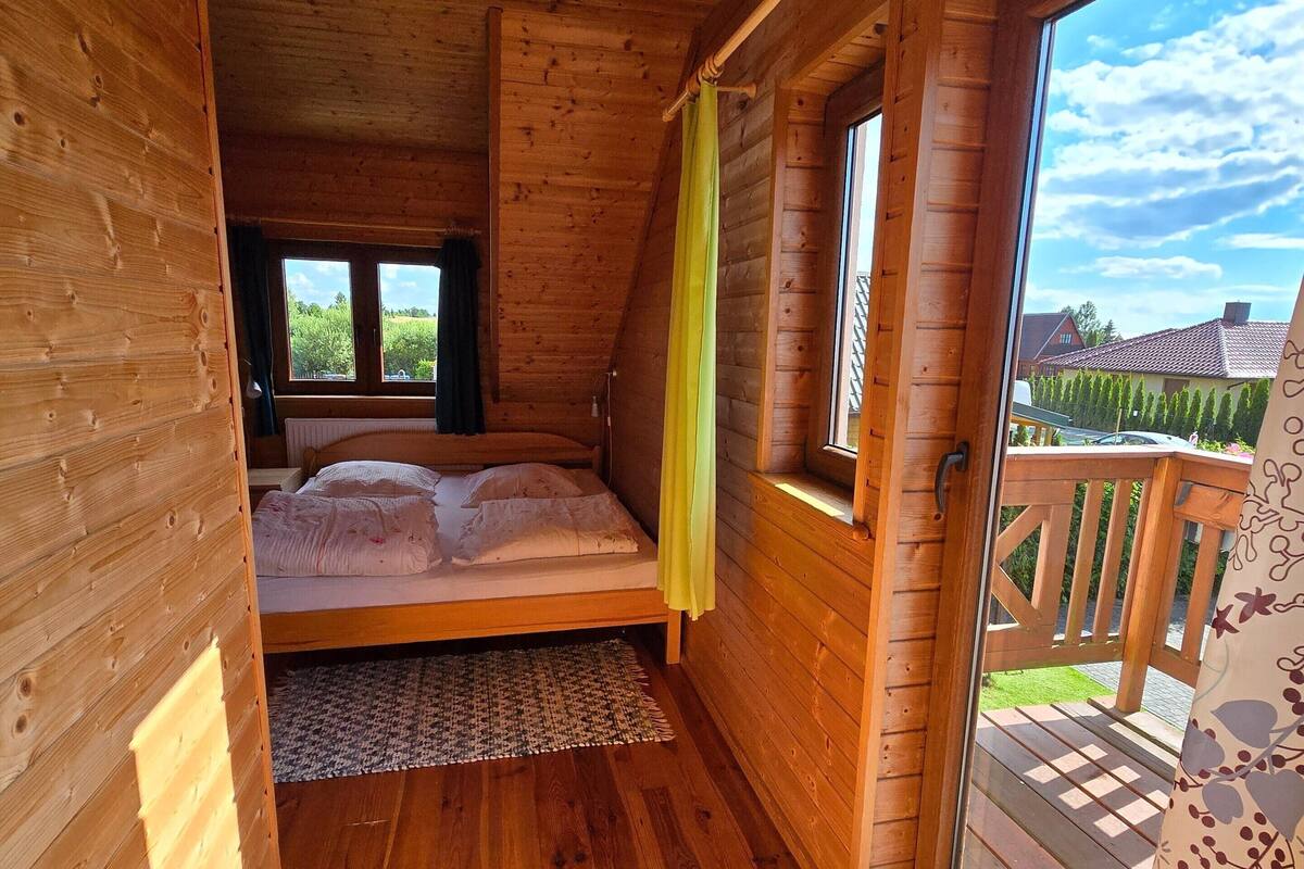 Classic House, 3 Bedrooms | 8 bedrooms, individually furnished, bed sheets