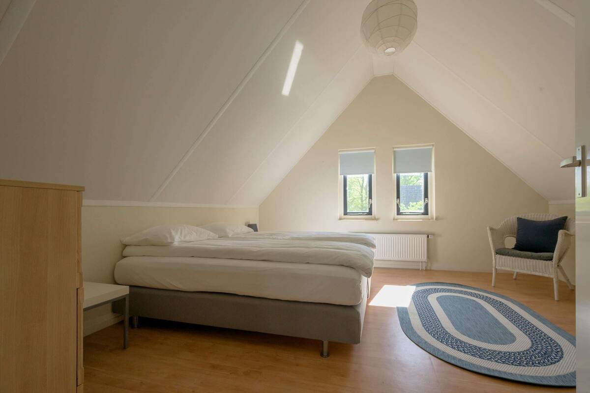 Comfort House, 3 Bedrooms | 3 bedrooms, individually furnished, bed sheets