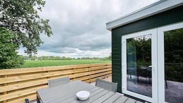 Deluxe House, 2 Bedrooms | Exterior