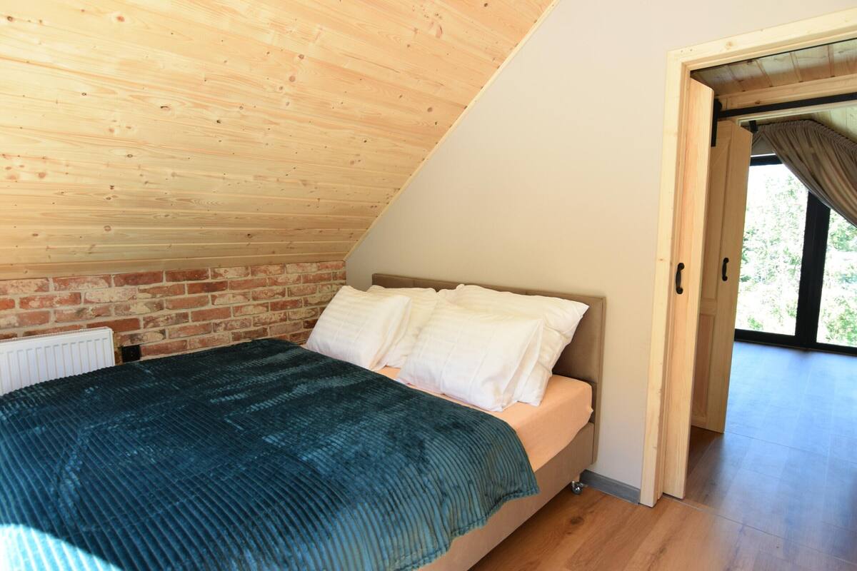 Casa clásica, 3 habitaciones | 5 habitaciones y ropa de cama