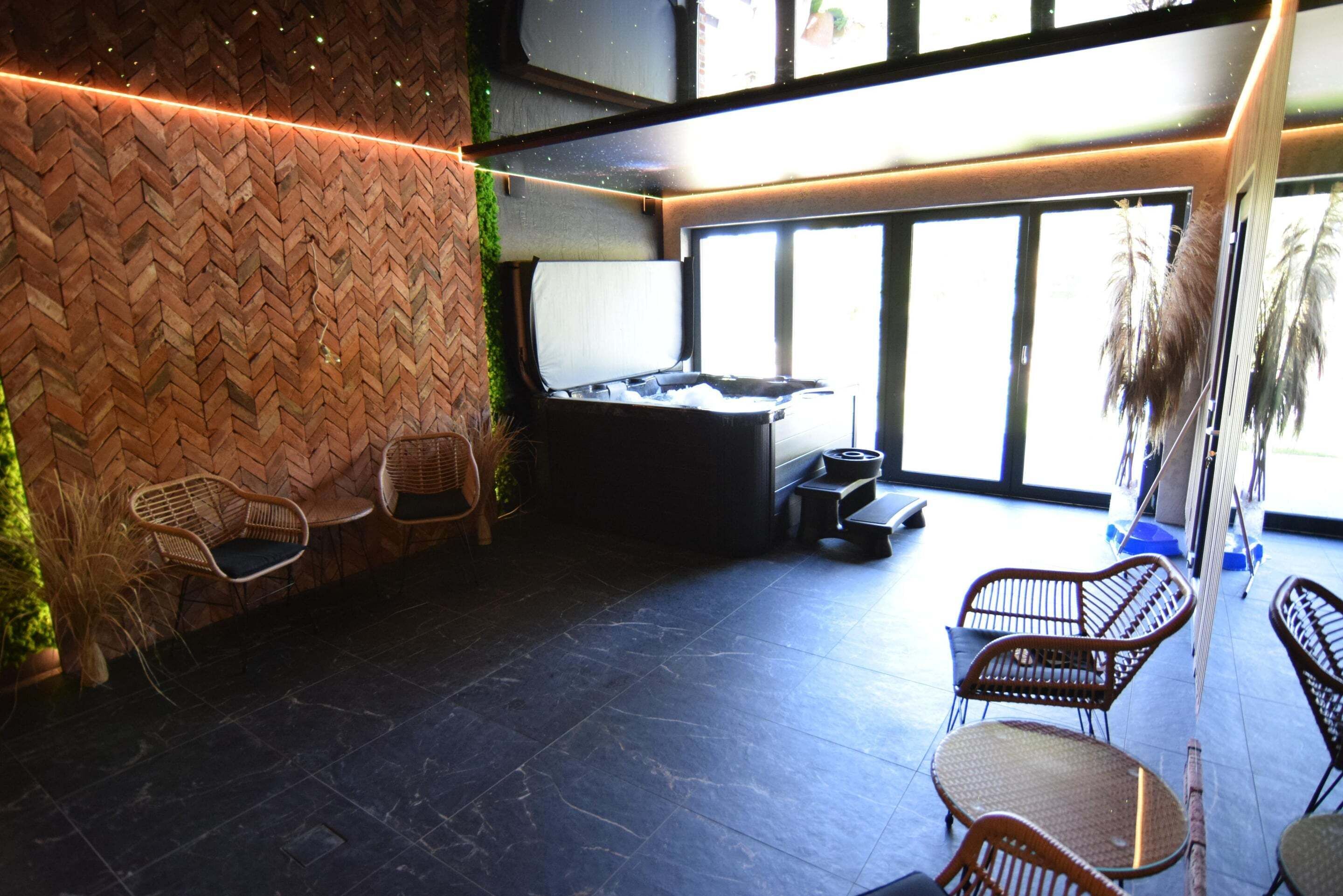 Comfort House, 2 Bedrooms | Spa treatment