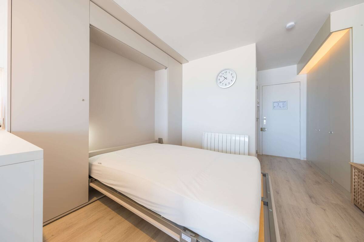 4 bedrooms