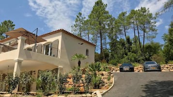 Classic House, 4 Bedrooms | Exterior