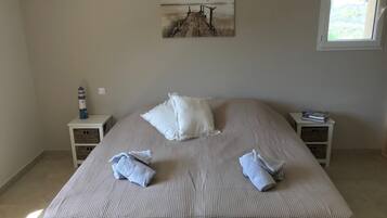 11 bedrooms, individually furnished