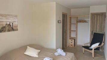 11 bedrooms, individually furnished