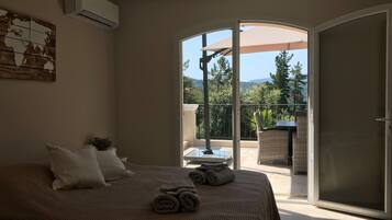 11 bedrooms, individually furnished